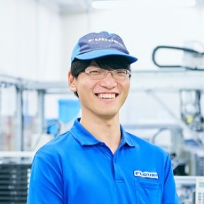 生産技術職 R・A　2022年入社